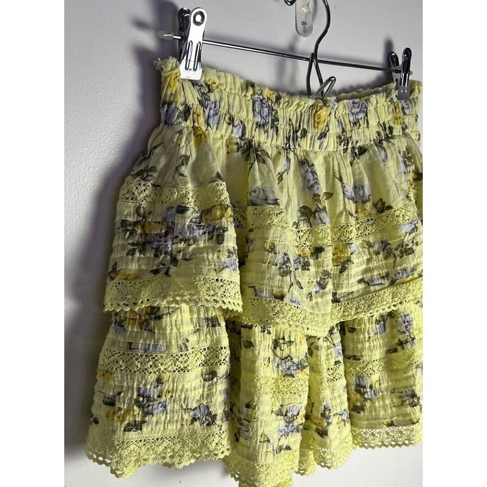 AERIE‎ FLORLA RUFFLE yellow shirt lace and floral Sz M - Picture 3 of 8